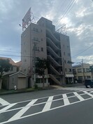 ホエールマンション（３０２）の外観