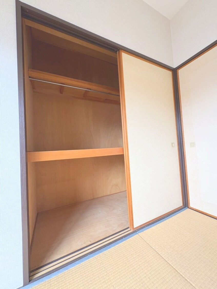 収納 エクセルハイム海宝