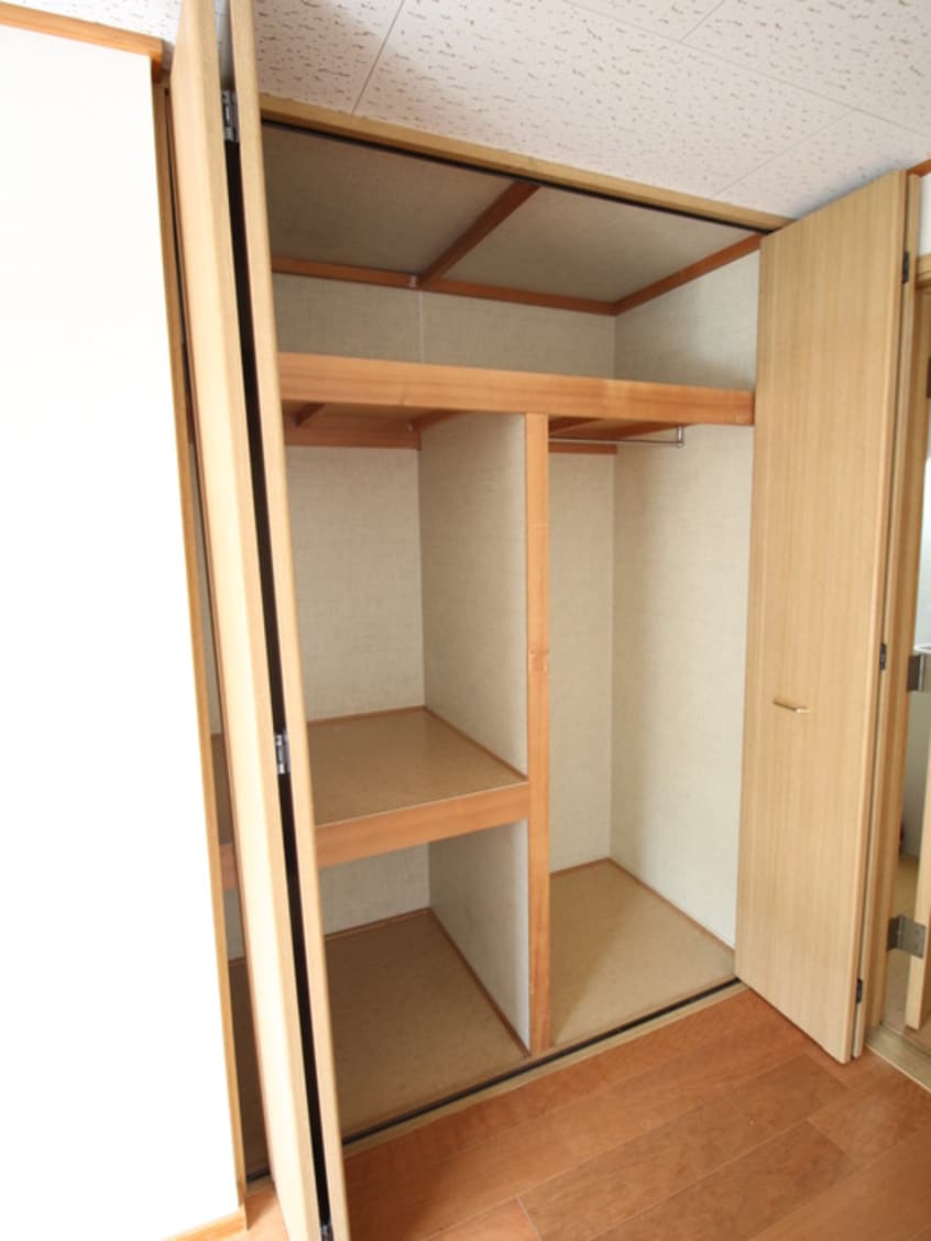 収納 ロワ－ル調布