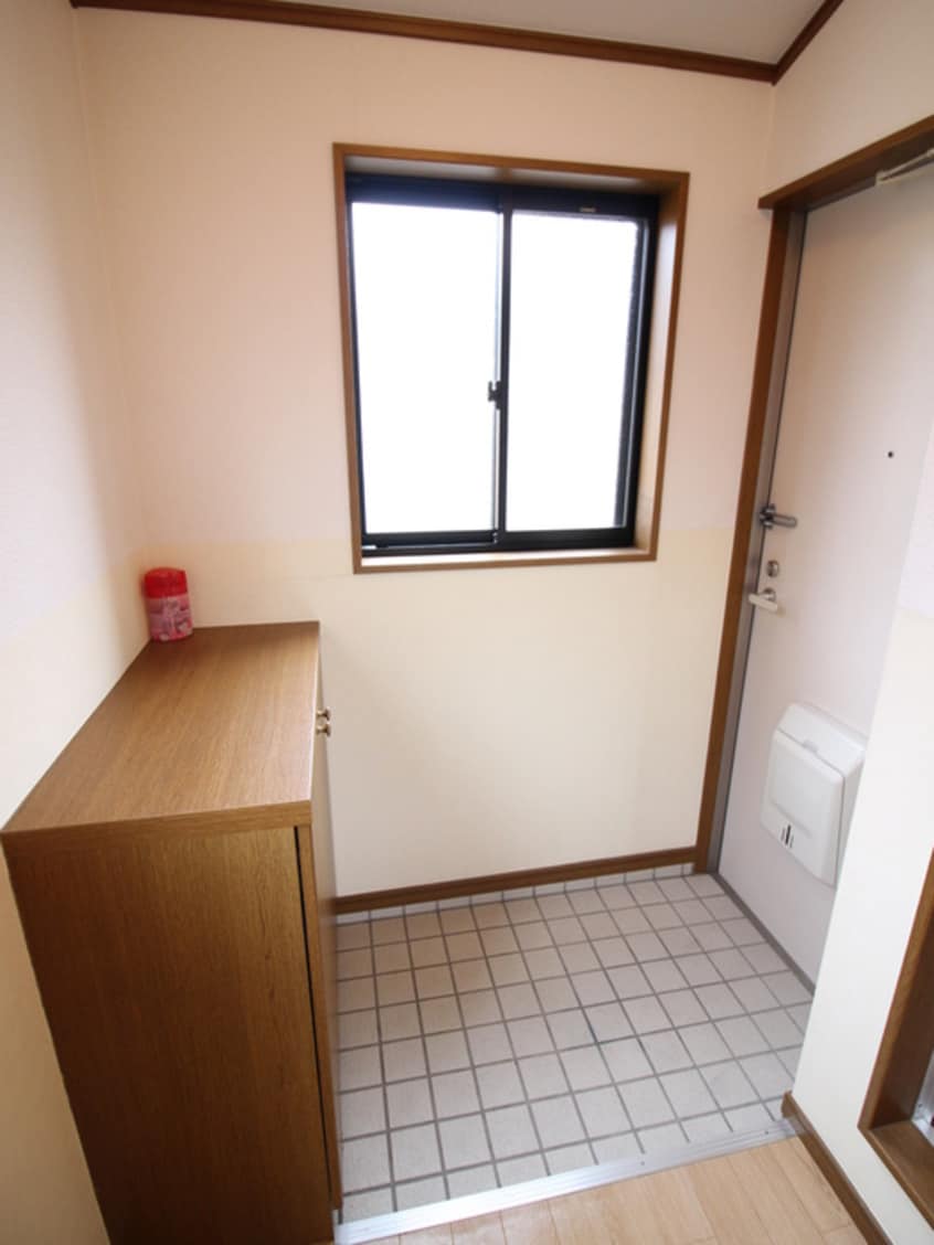 玄関 カミングホーム１番館