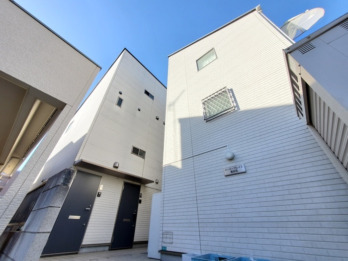 外観写真 バーミープレイス喜多見