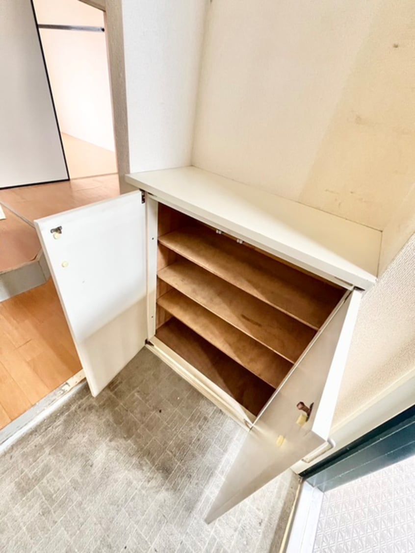 靴箱 桜丘ローズマンション