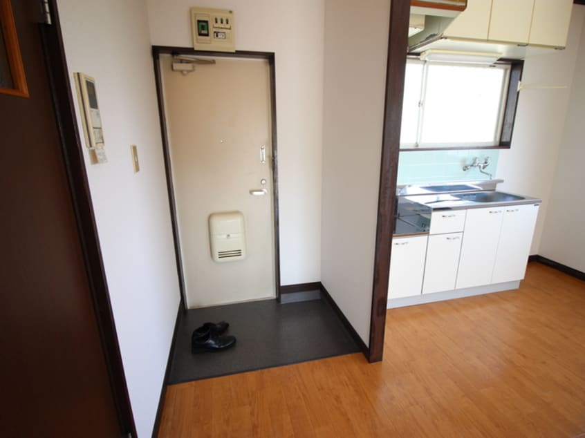 玄関 エスポワ－ルＢ