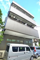 ハイツローザリィの外観