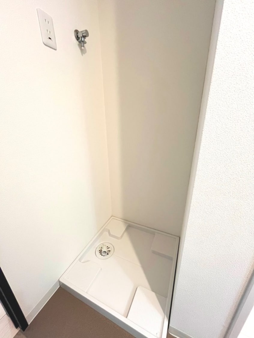 洗濯機置場 ジーメゾン上福岡