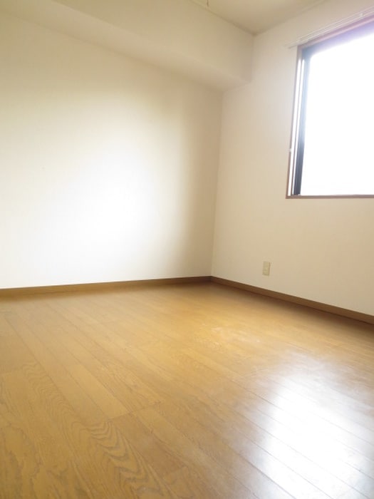 居室 コ－ポ滝沢Ｃ