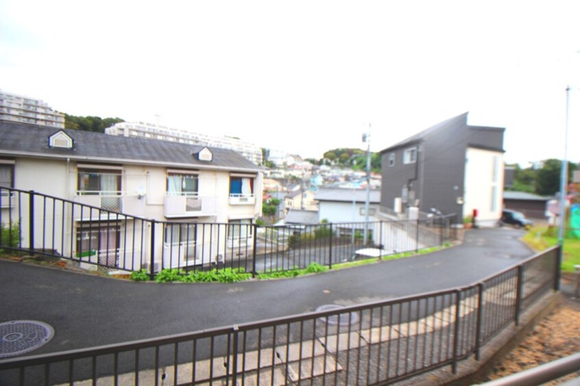 室内からの展望 ヒルサイドハウス