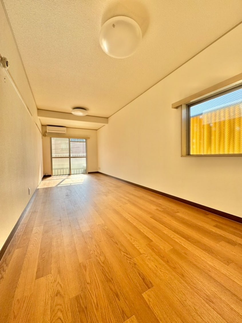 居室 エスカイア池袋(401）