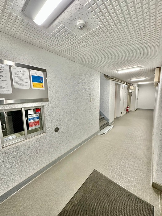 エントランス部分 エスカイア池袋(401）