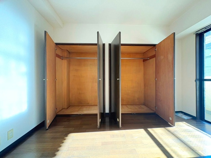 収納 ＳｕｎＯｌｉｖｅ新名