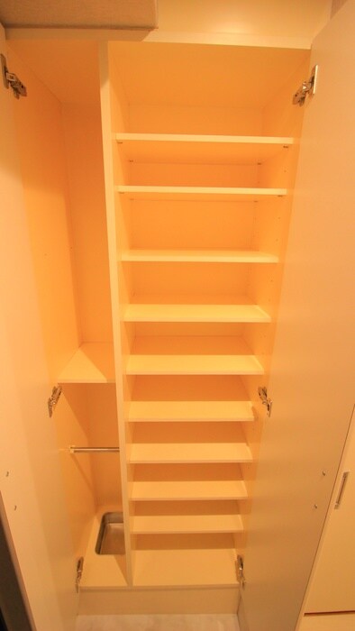 靴箱 アパートメンツ練馬北町