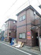 ライフピアシャルムの外観