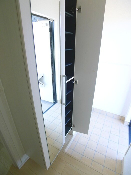 靴箱 アルーシャ・S