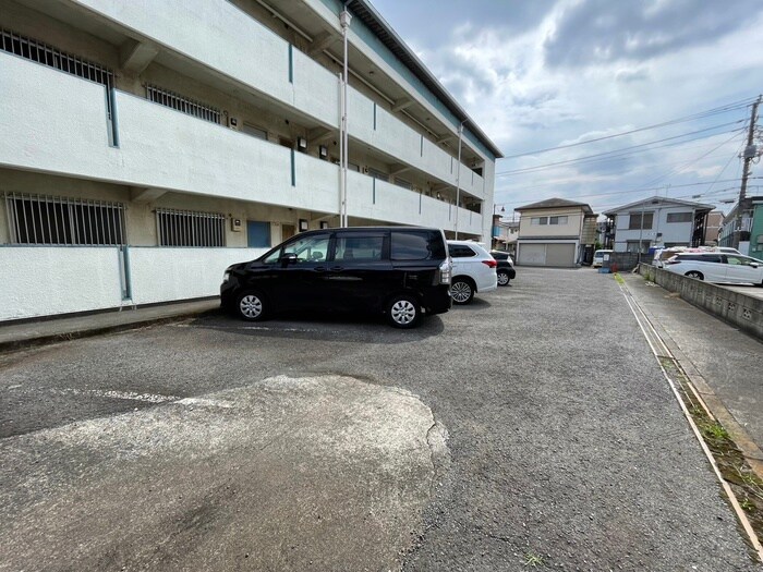 駐車場 サンユーハイツ