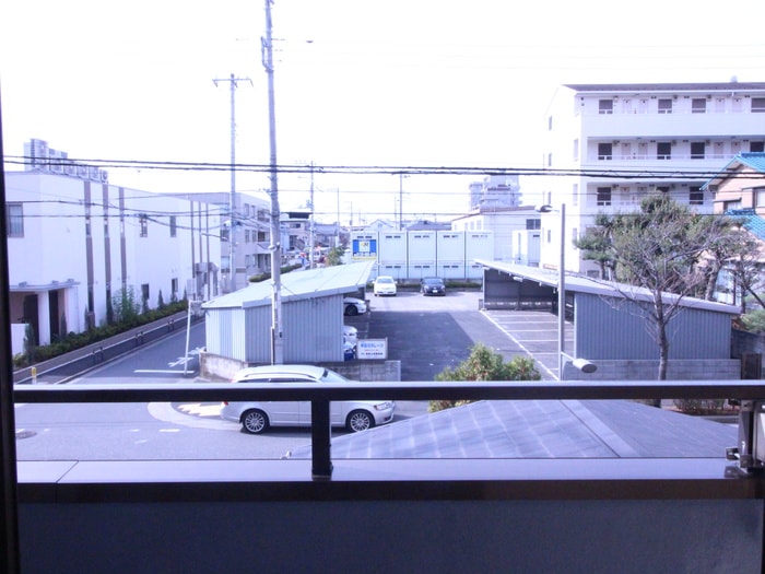 室内からの展望 第二高田マンション