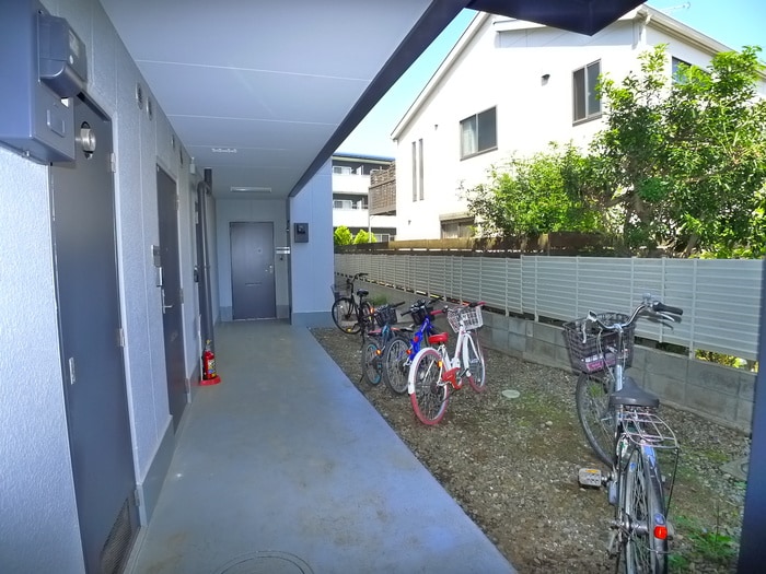 駐輪場 マイビレッジ