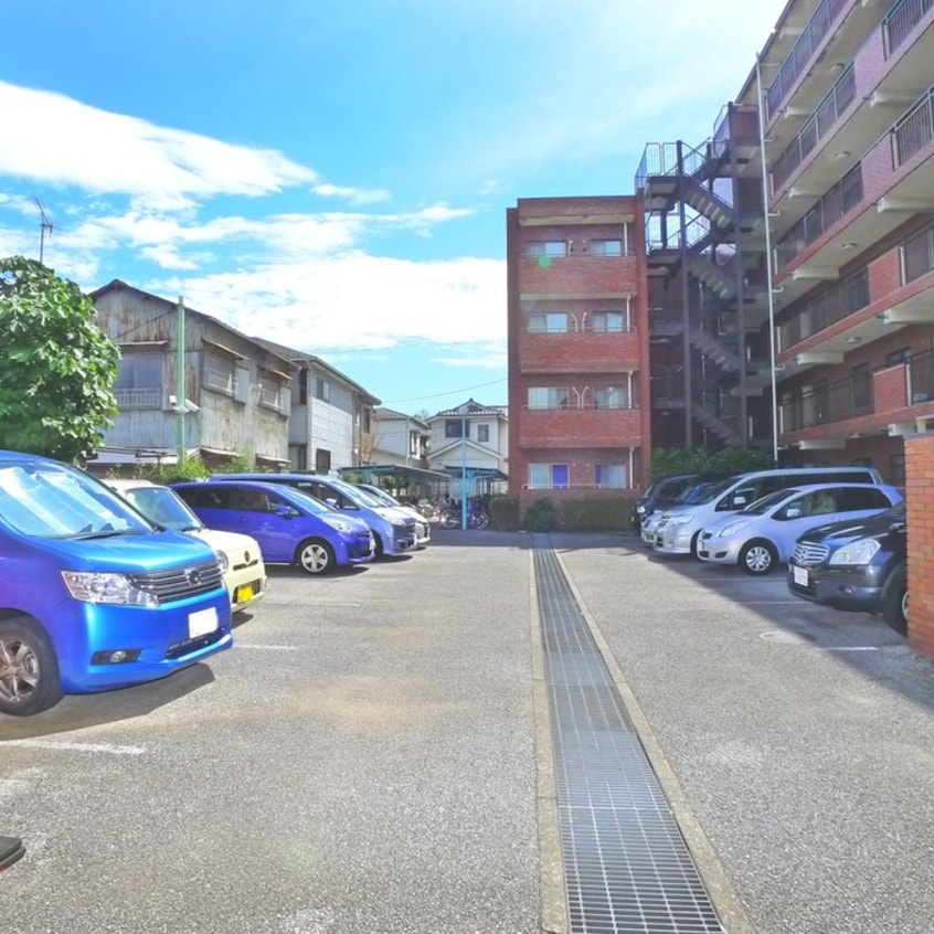 駐車場 潮ハイツ（２Ｆ）