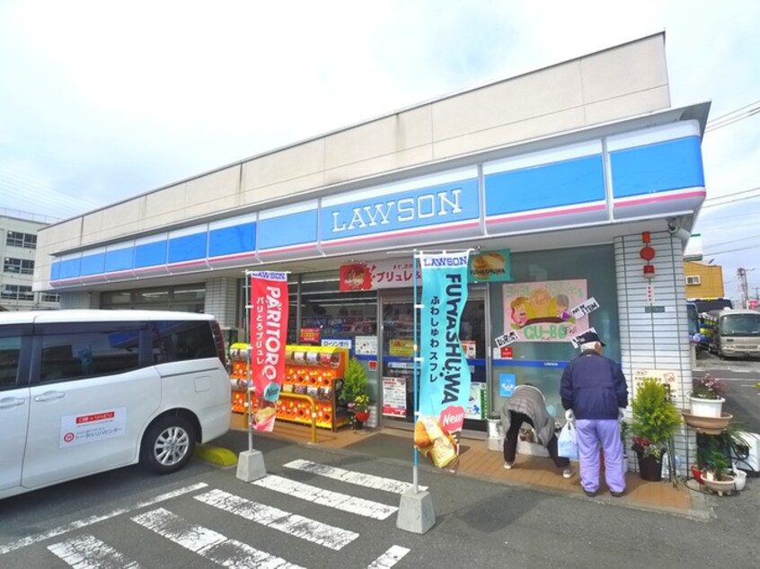 ローソン花畑六丁目店(コンビニ)まで588m ブル－フォレスト