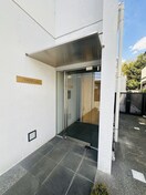 エントランス部分 ＵＮＡ　ＴＥＲＺＡ　ＣＡＳＡ