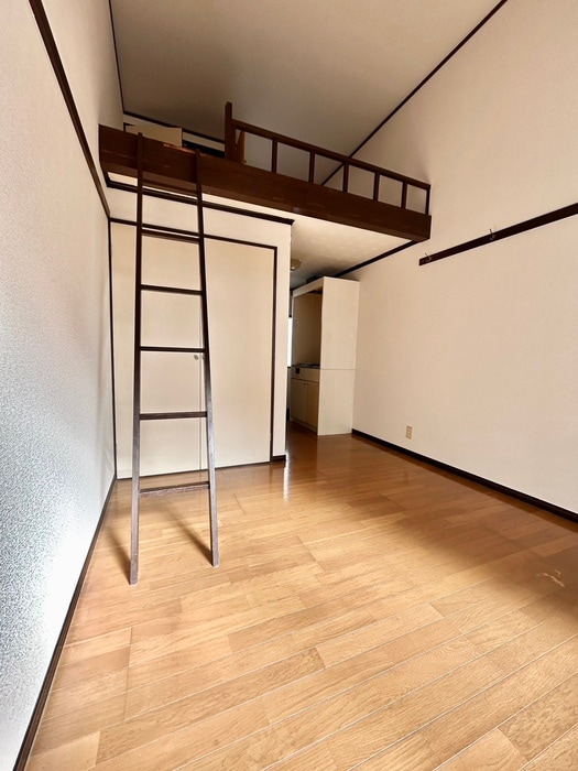 居室 コ－ポホワイトＡ