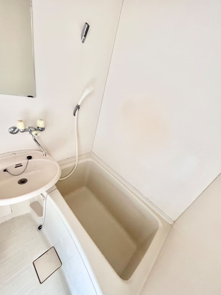 バス／シャワールーム等 コ－ポホワイトＡ