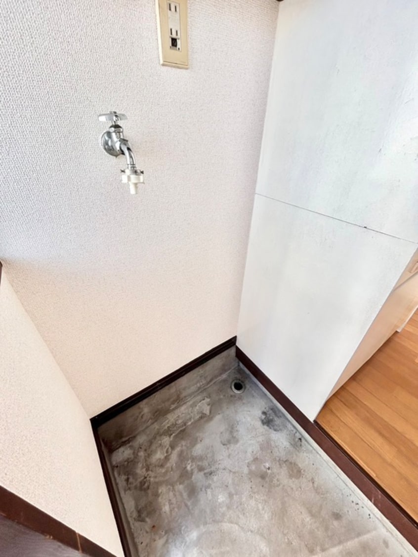 洗濯機置場 コ－ポホワイトＡ