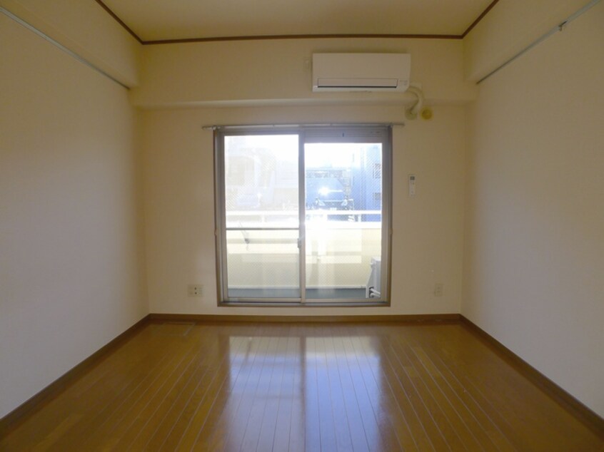 内観写真 ロ－ズガ－デンＫ１３２番館