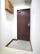 玄関 セントラルビル