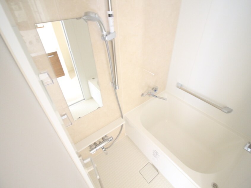 バス／シャワールーム等 北島マンション(302)