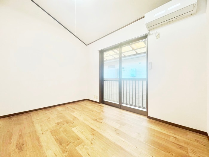 居室 アイランドＢ