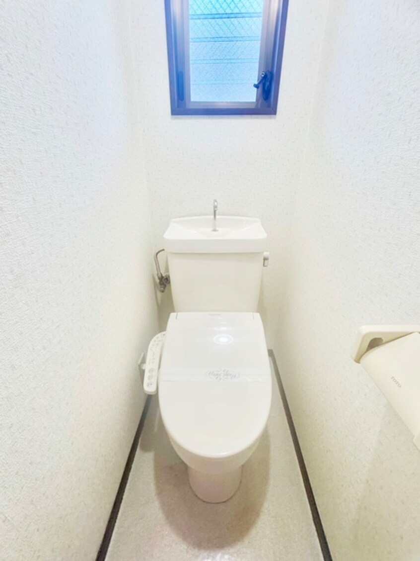 トイレ アイランドＢ