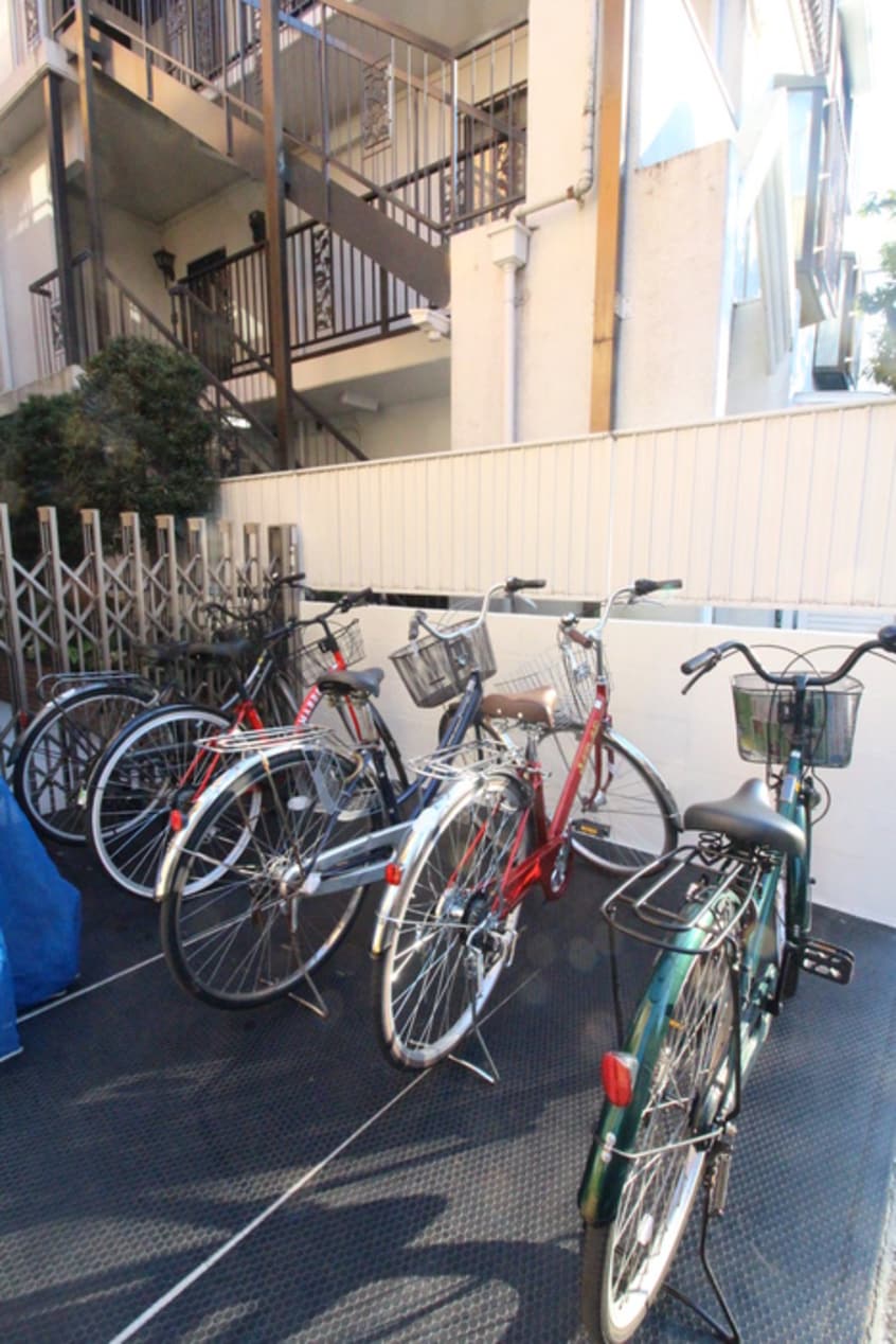 駐輪場 パ－クアベニュ－