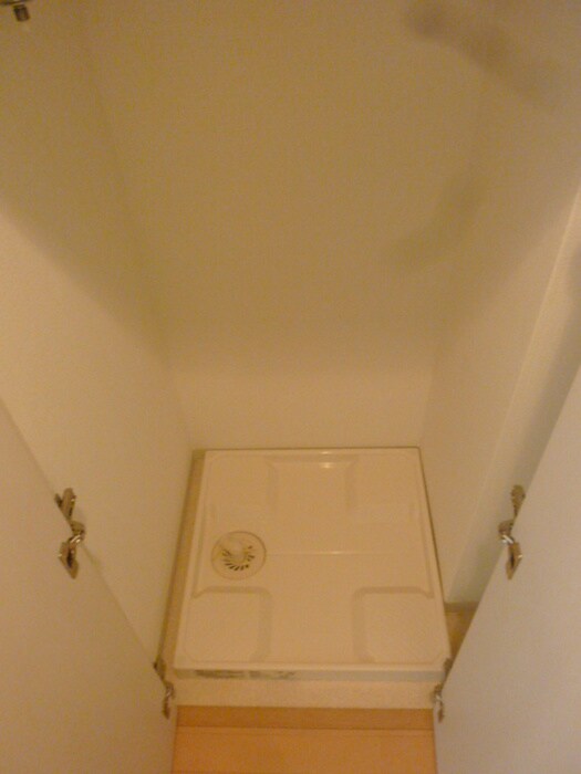 洗濯機置場 ラクラス新御徒町