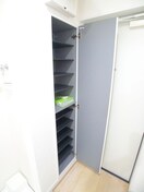靴箱 仮)船橋市本中山3丁目　新築工事