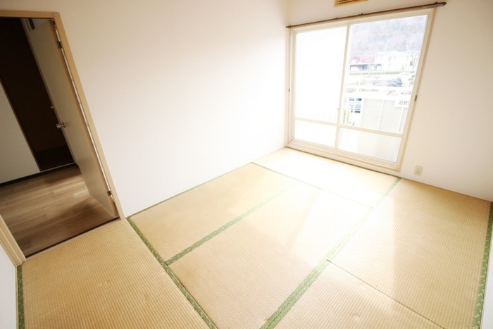 居室 ファミール田倉