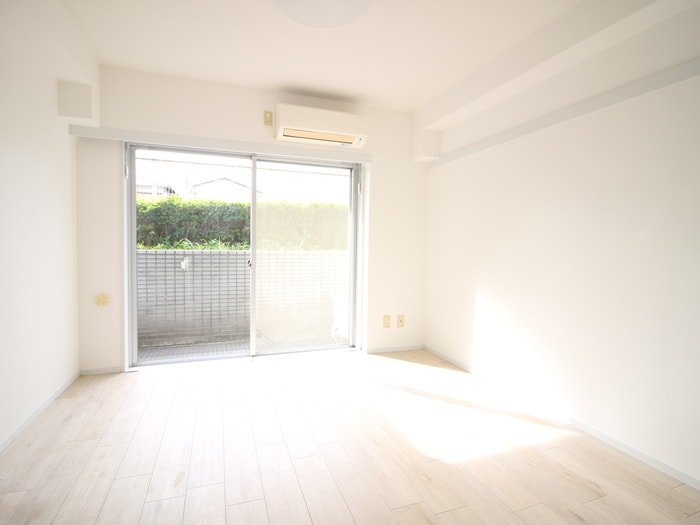 居室 ソリッドリファイン大和