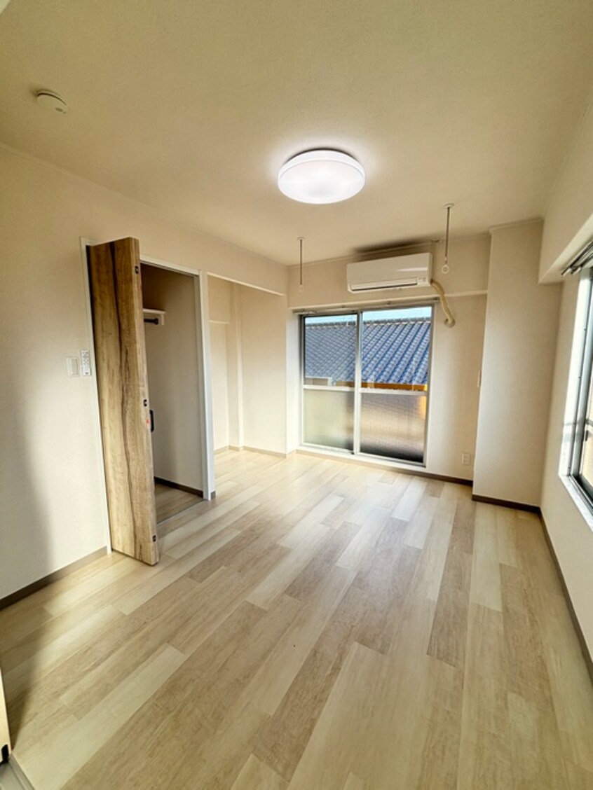 居室 リバーサイド小澤