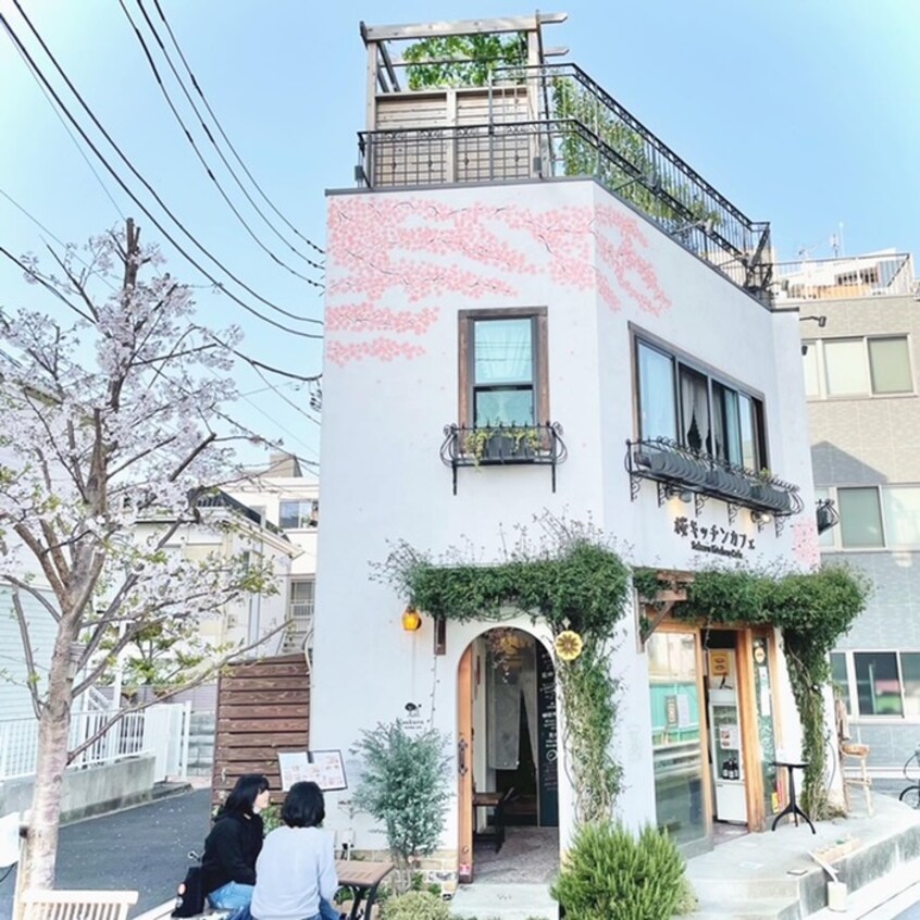 さくらキッチンカフェ(カフェ)まで56m ＧＲＡＮＤ　ＡＩＬＥＳ駒込