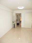 居室 コンフォリア新子安(1004)