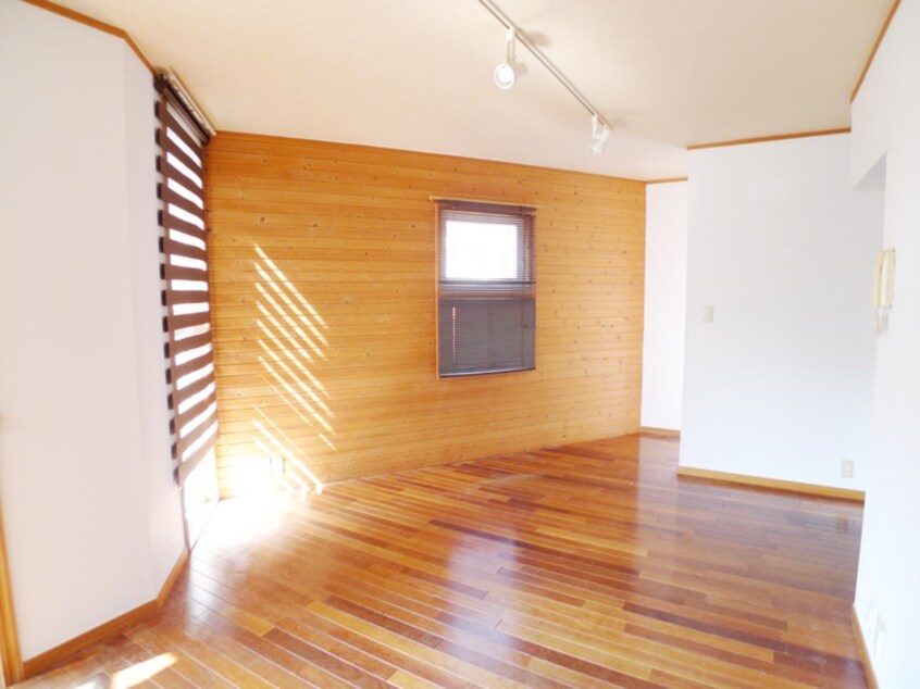 廊下 向坂タウンハイツE