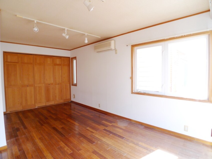 居室 向坂タウンハイツE