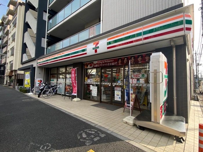セブンイレブン練馬中村北千川通り店(コンビニ)まで700m サンハイム