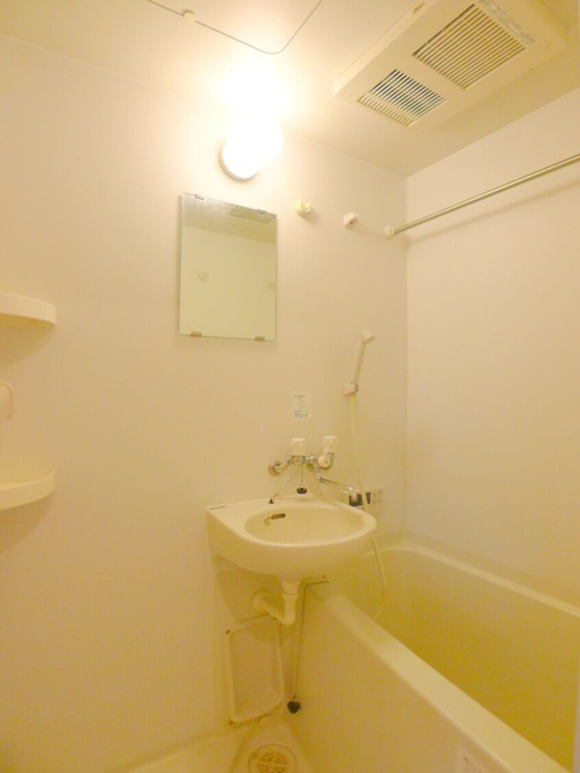 バス／シャワールーム等 ハピネスＶ