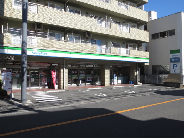 ファミリーマート横浜東本郷店(コンビニ)まで360m グリーンコート