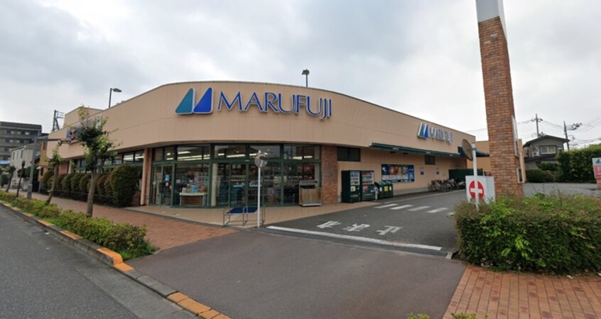 マルフジ市役所通り店(スーパー)まで702m ナガキドＥ