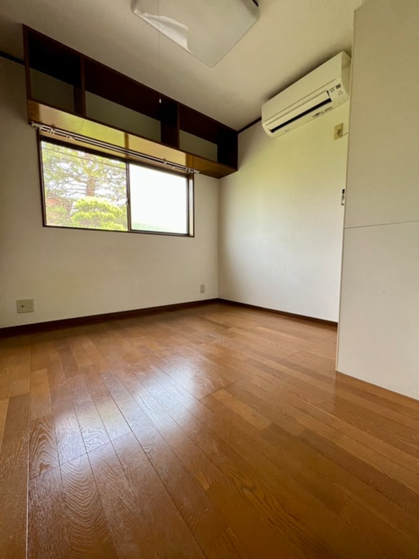 居室 ハイツ上の台