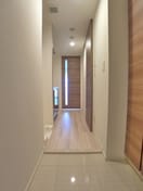 玄関 ﾐﾘｱﾚｼﾞﾃﾞﾝｽ根岸柳通り