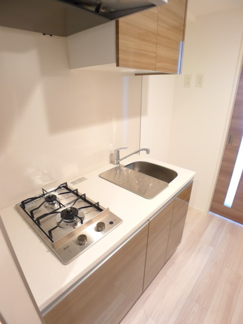 キッチン ﾐﾘｱﾚｼﾞﾃﾞﾝｽ根岸柳通り