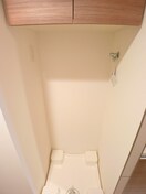 洗濯機置場 ﾐﾘｱﾚｼﾞﾃﾞﾝｽ根岸柳通り