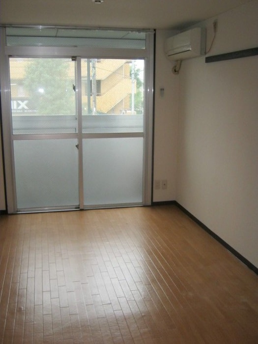 居室 尾山台ＱＳハイム